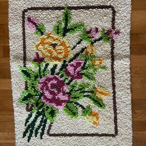 Latch Hook Rug Roses Floral Bouquet Completed Finished 34"x22" Vintage